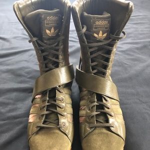 RARE ADIDAS ORIGINALS  PARACHUTING SHOE BOOT 10